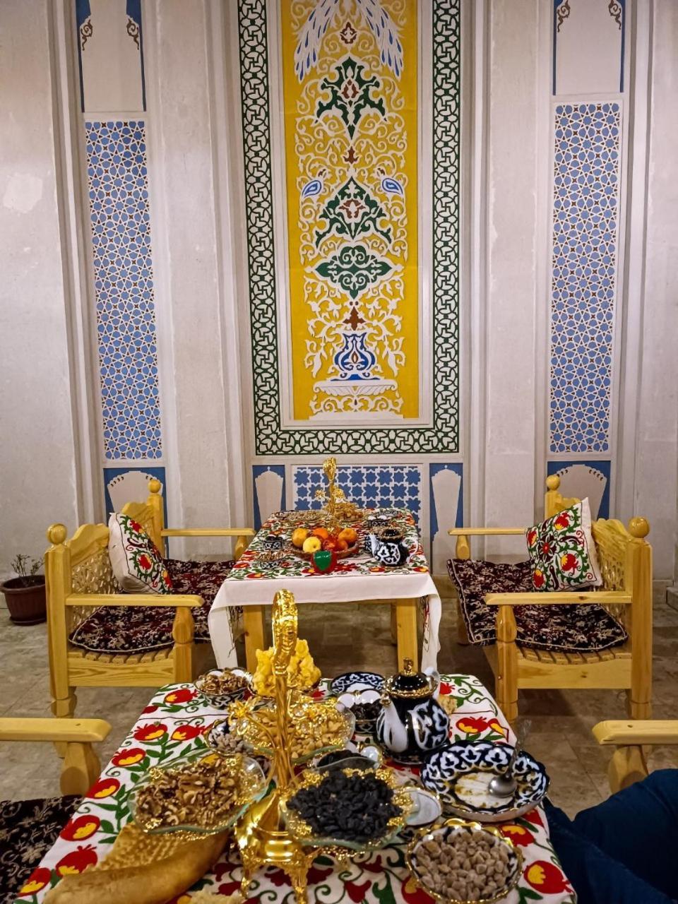 Meros Hotel Bukhara Eksteriør billede