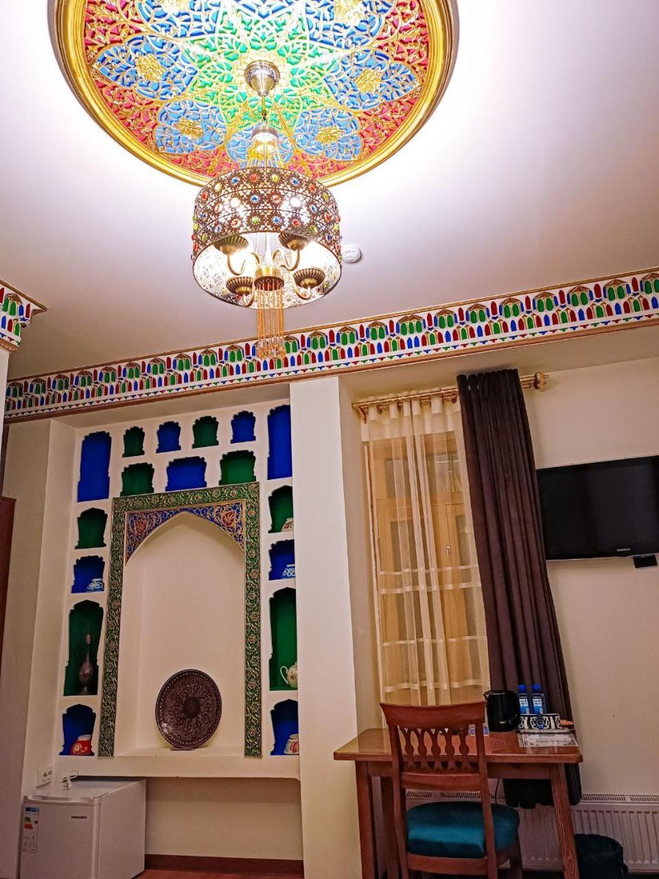 Meros Hotel Bukhara Eksteriør billede