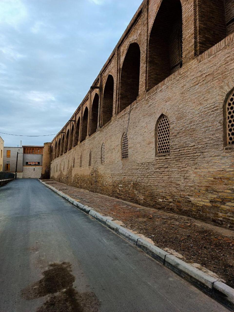 Meros Hotel Bukhara Eksteriør billede