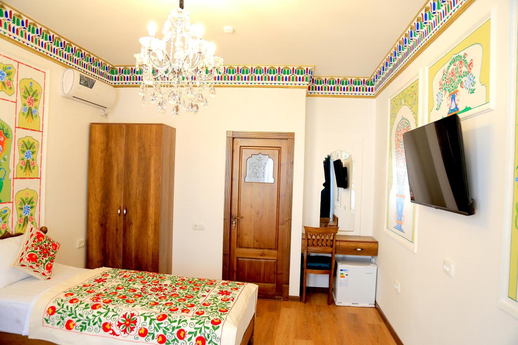 Meros Hotel Bukhara Eksteriør billede